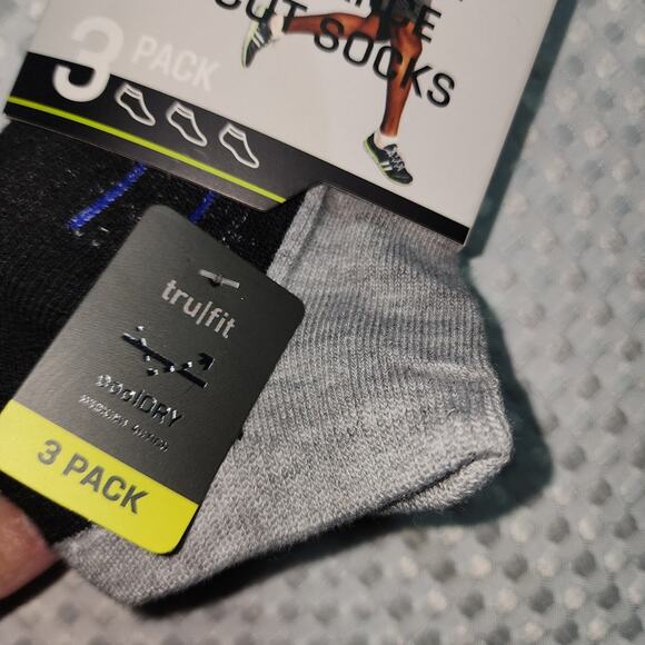 TRUFIT NWT MENS CUSHION PERFORMANCE LOW CUT SOCKS 3 PAIR PACK - Picture 2 of 6